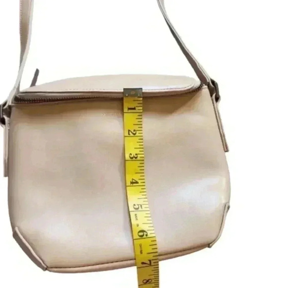 Matt & Nat Moxy Bag Crossbody Purse Adjustable Strap Faux Leather Beige Women - Picture 14 of 16